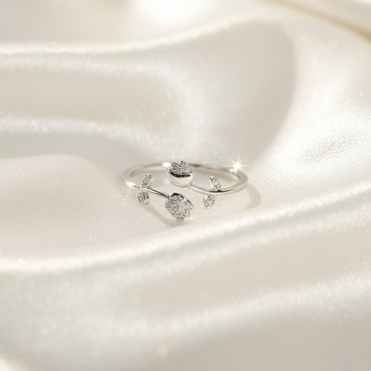 Florea Gimmel Ring – close-up detail of design | Magnus