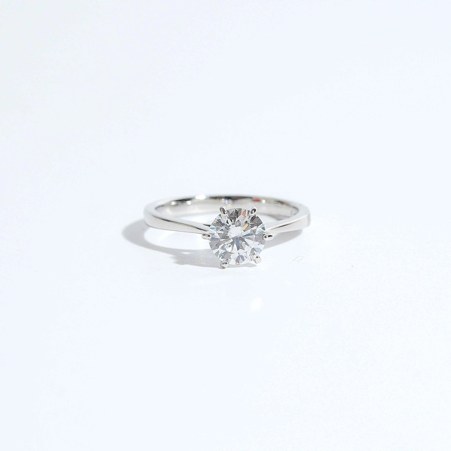 Silver-tone ring with intricate gemstone design, perfect for women. Shop chandi rings, silver rings with stones, and simple silver jewelry for every style.