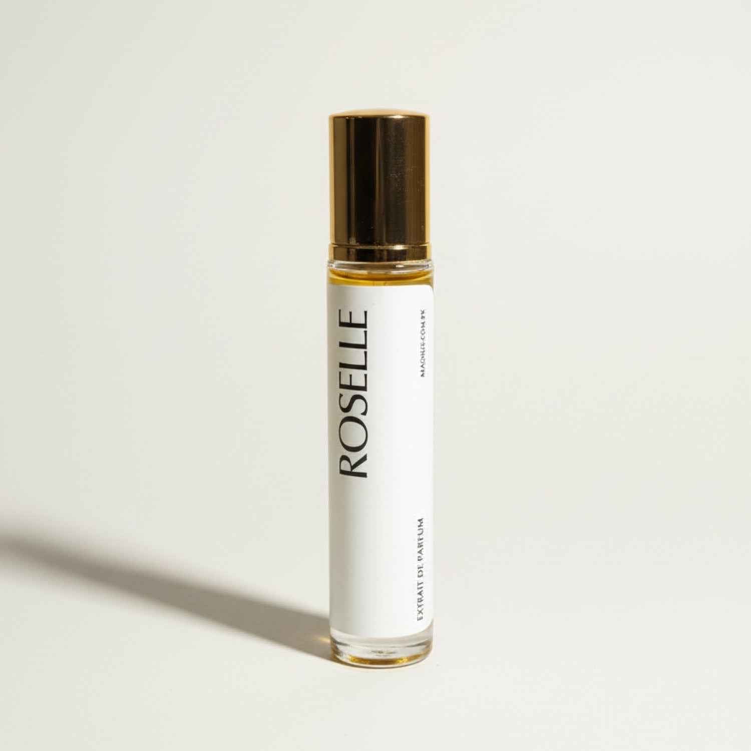 ROSELLE – close-up detail of fragrance | Magnus