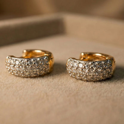 Diamond Ear Huggie - 9mm