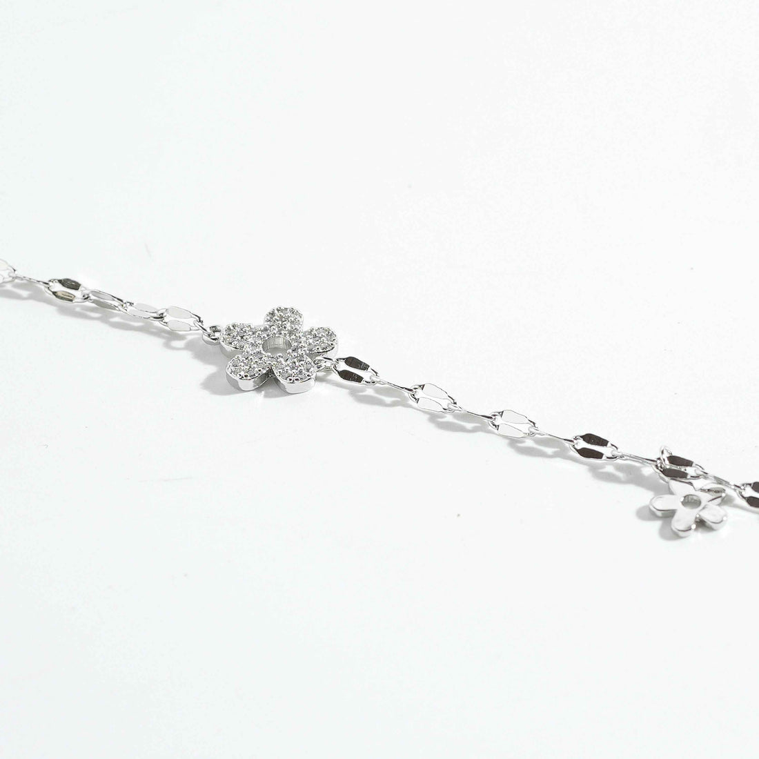 Magnus Flora Bliss Silver Bracelet floral silver-tone fashion bracelet women Pakistan