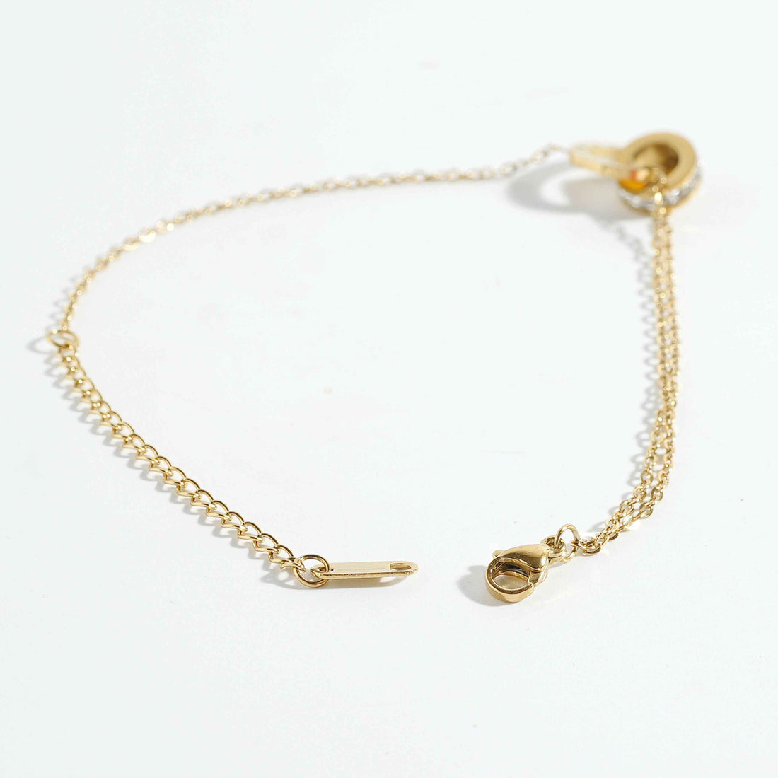 Gimmel Bracelet – close-up detail of design | Magnus