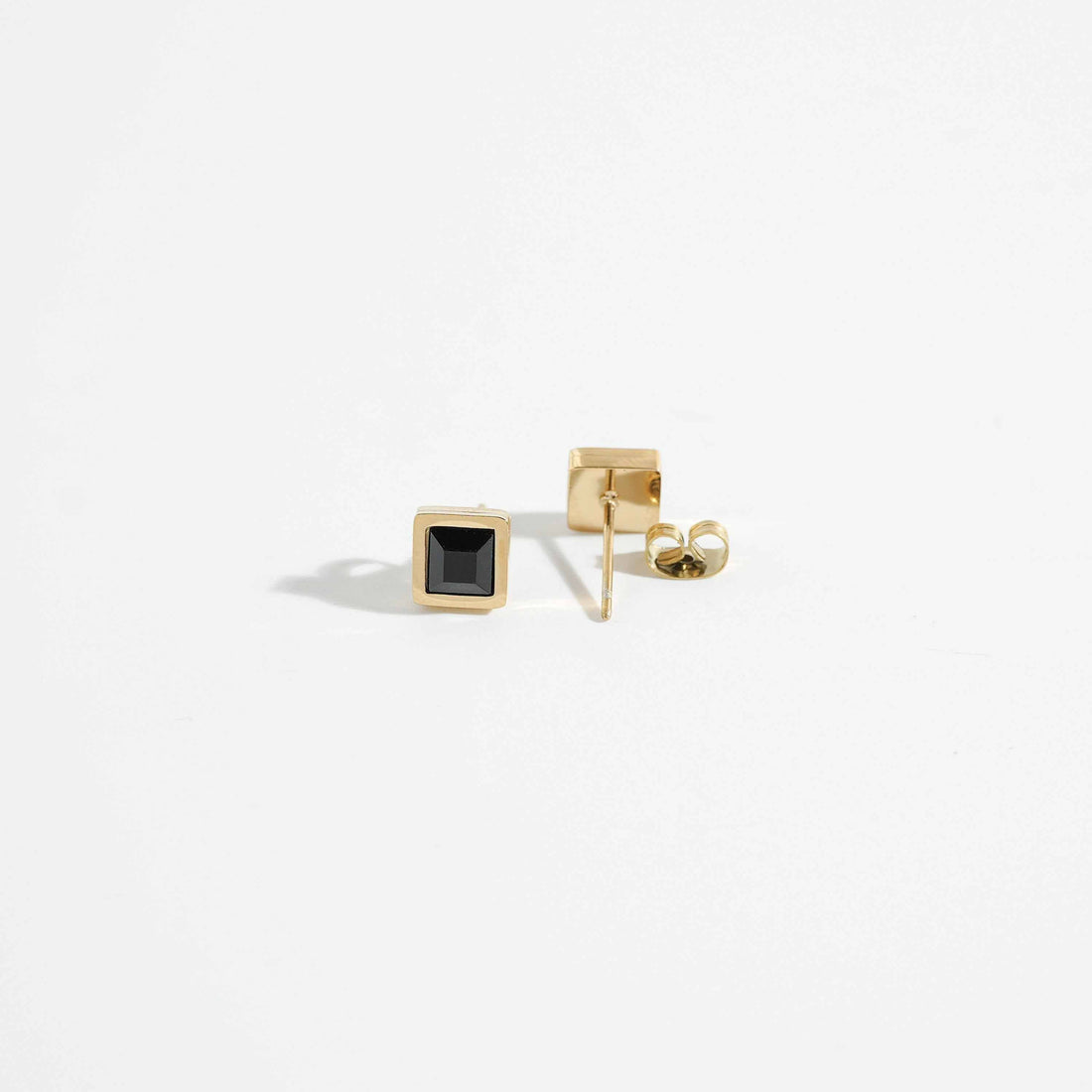 Cubic Gold Studs Earring – close-up detail of design | Magnus