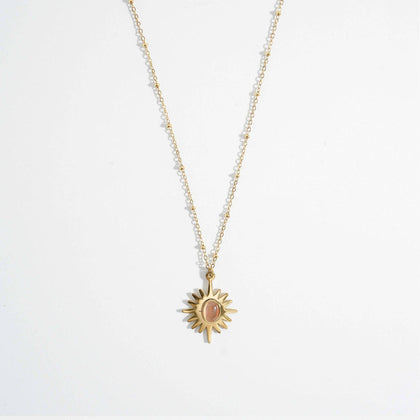 Peachshine Pendant Necklace | Warm Peach-Glow Fashion Pendant for Women – Magnus
