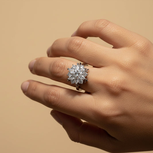 Snow Spin Silver Ring
