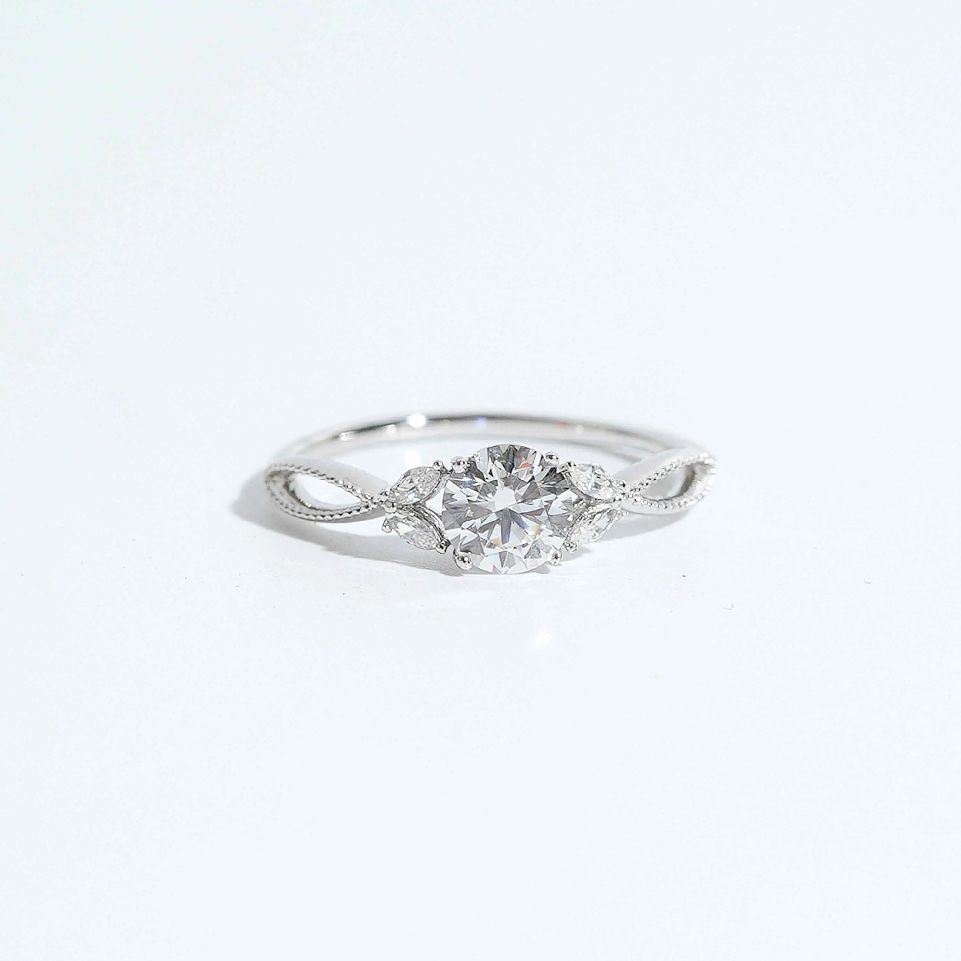 Royal Cluster Ring