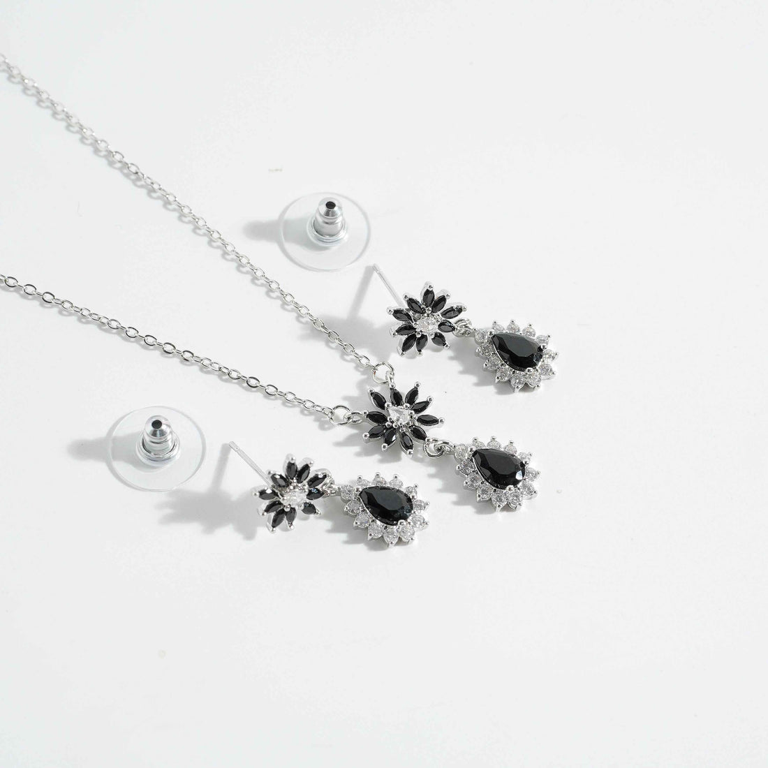 Magnus Teardrop Pendant Set matching necklace and earring jewellery set for women Pakistan