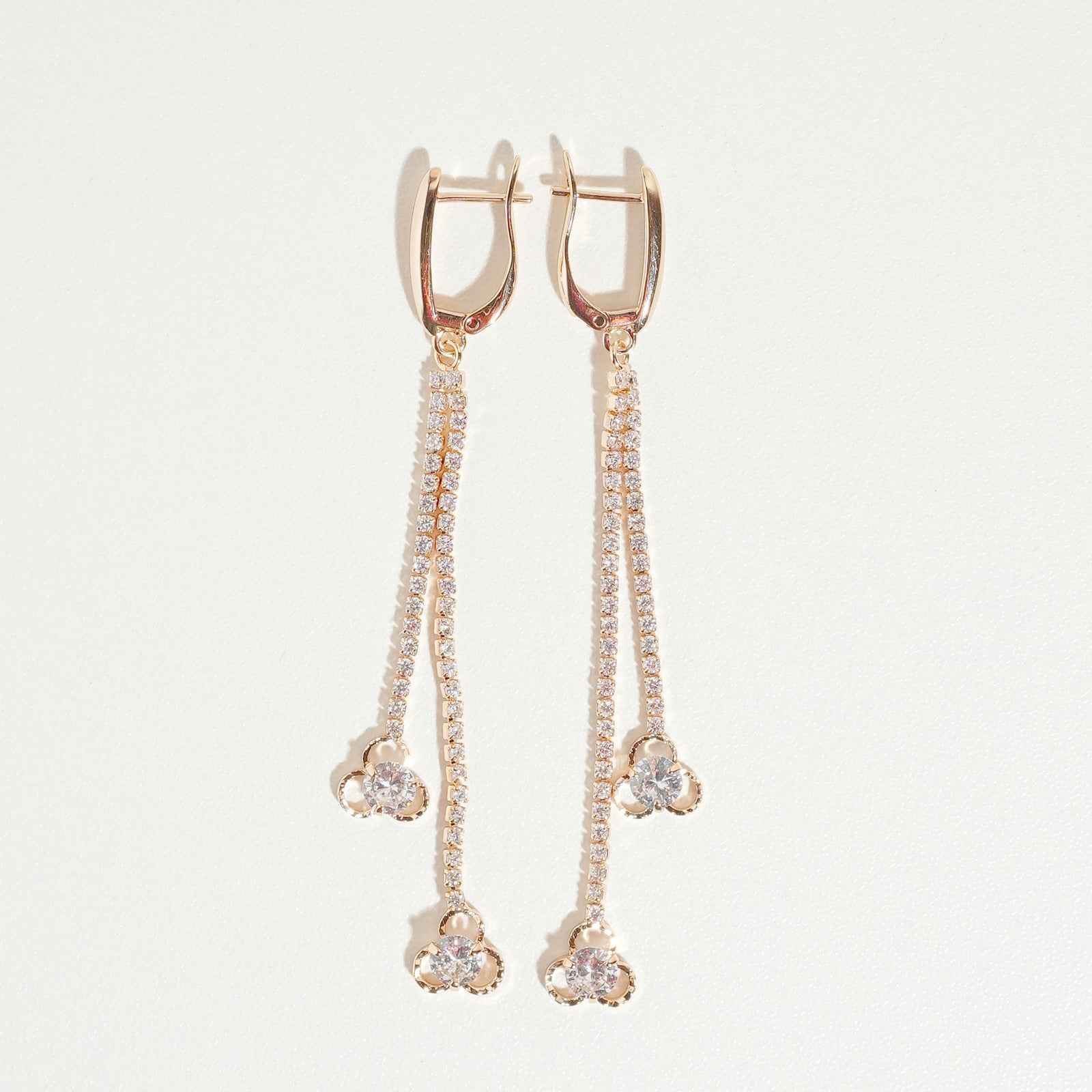 Tiffny Dangle Earrings – earring for women | Magnus
