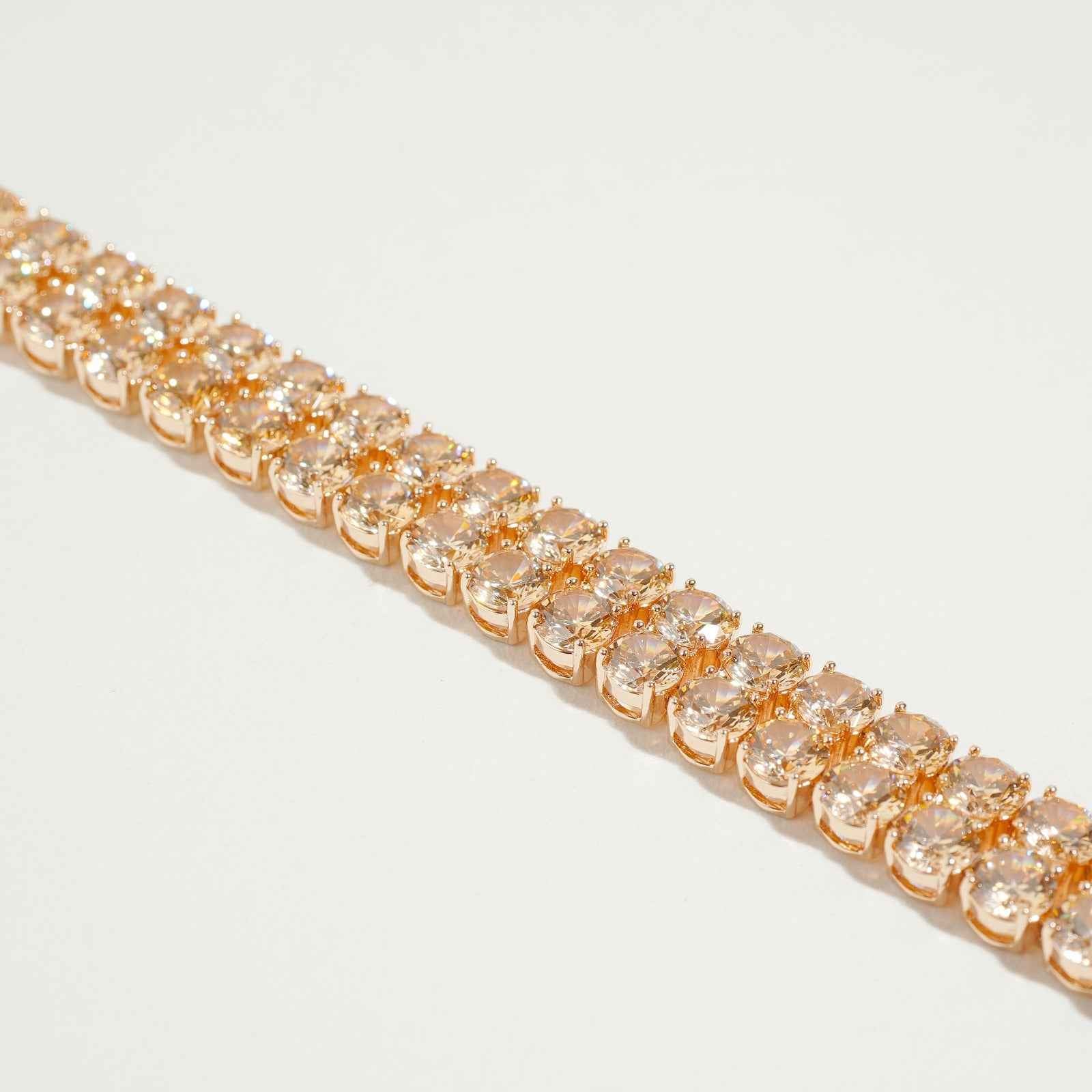 Glacial Glore Bracelet – close-up detail of design | Magnus