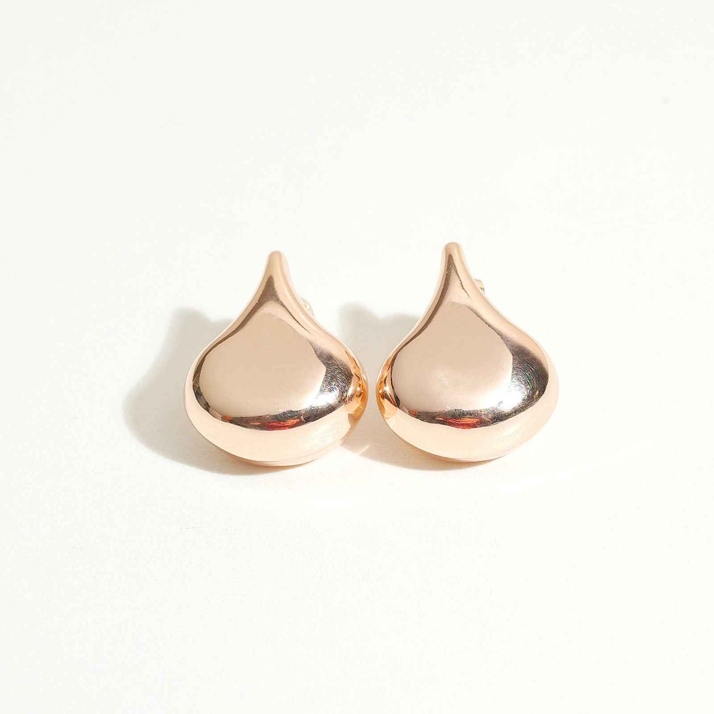 Droplets Studs Earrings – earring for women | Magnus