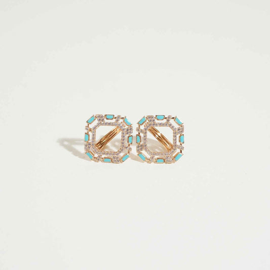 Elare Hoops Earrings – close-up detail of design | Magnus