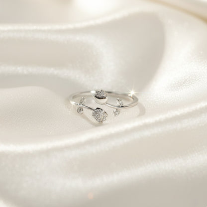 Florea Gimmel Ring – close-up detail of design | Magnus
