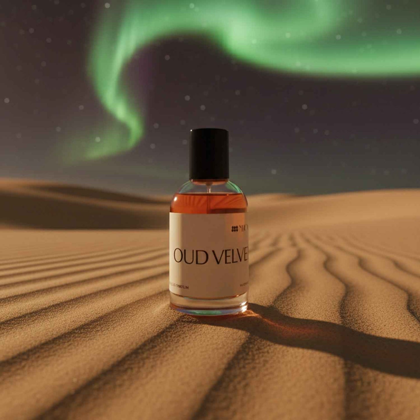 OUD VELVET – close-up detail of fragrance | Magnus