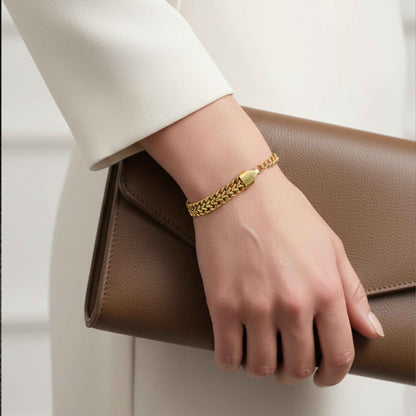 Woven Chain Bracelet – close-up detail of design | Magnus